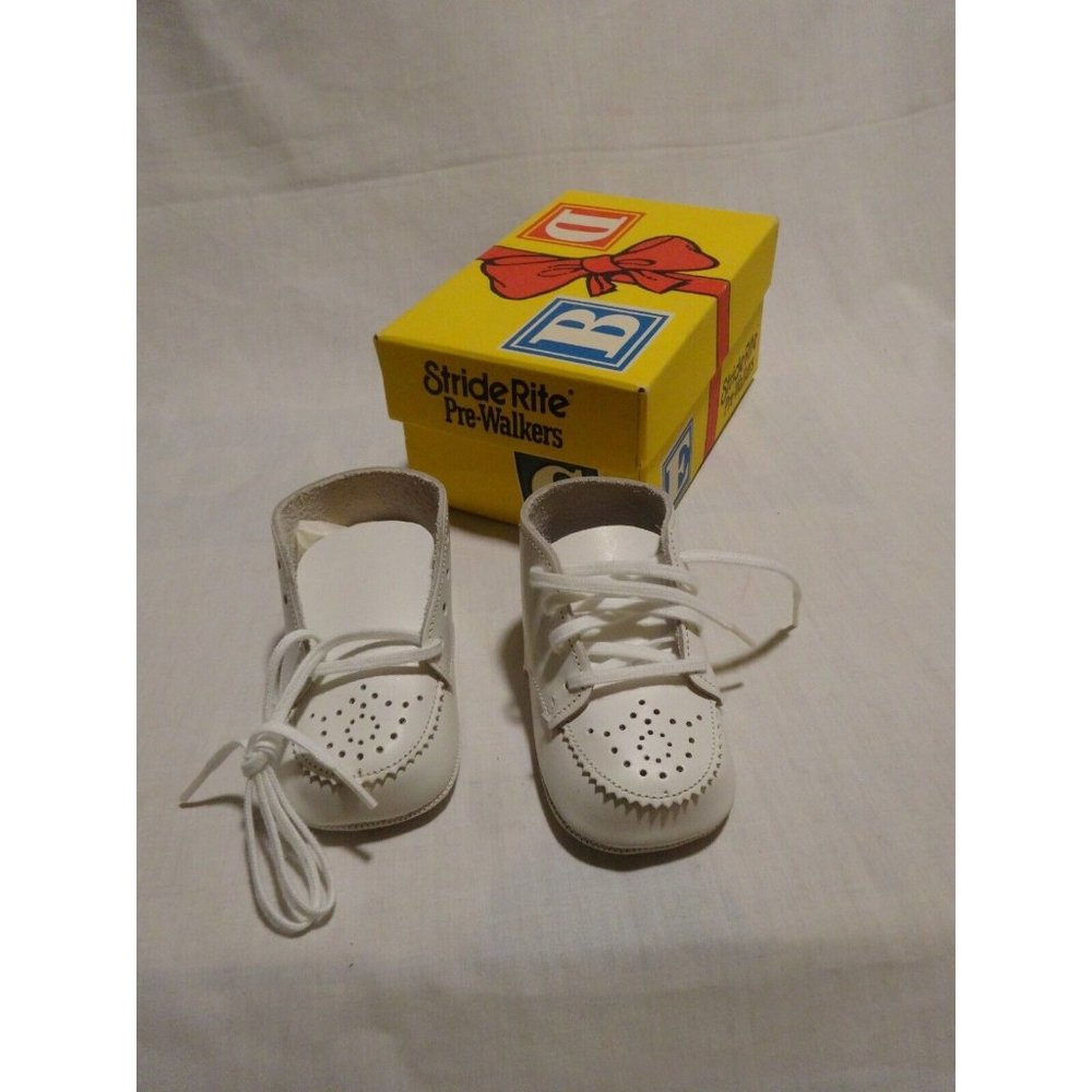 Vintage but New STRIDE RITE Pre-Walkers‎ White Leather Shoes w/Original Box
